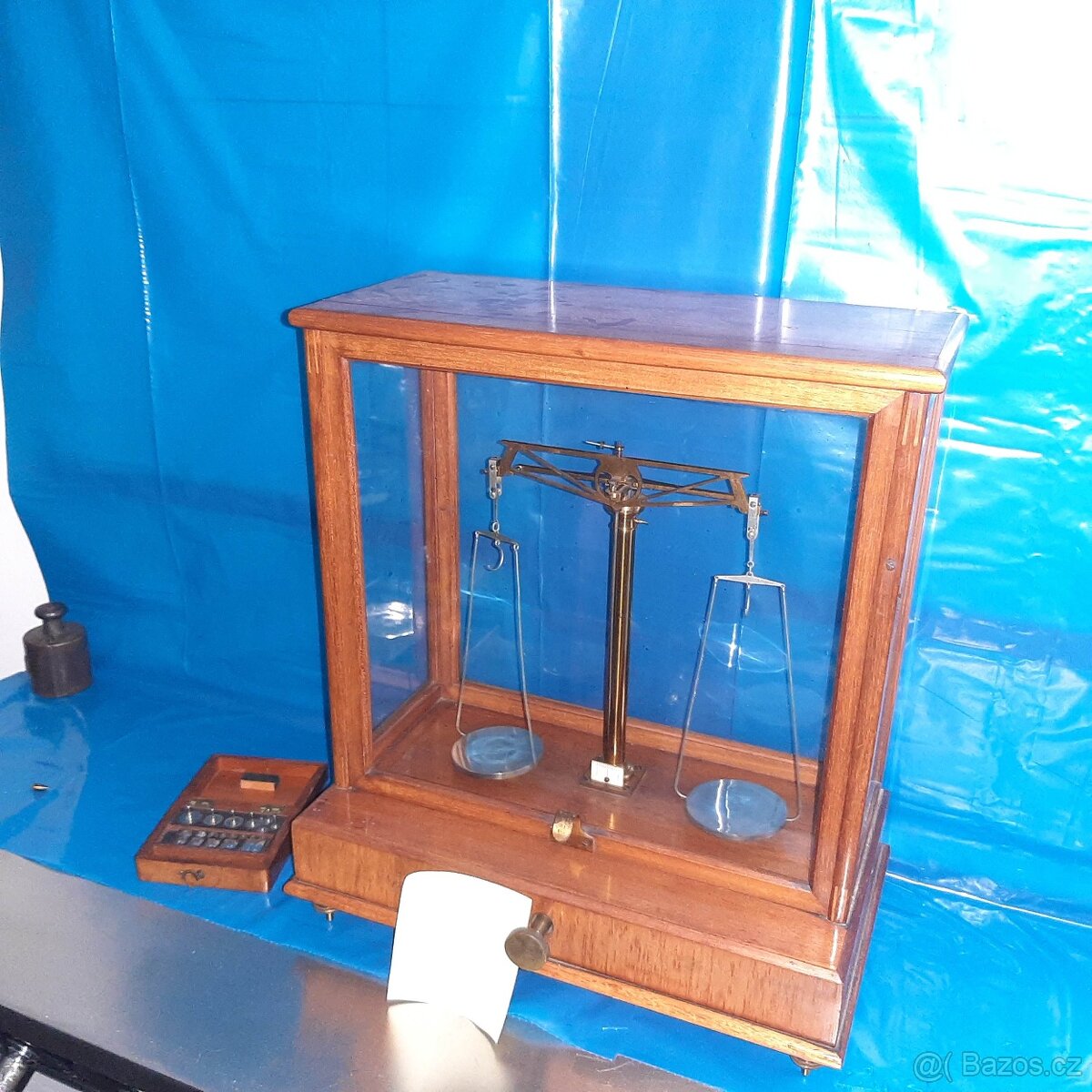 Starožitné laboratorní váhy vč.lab. závaží Josef Nemetz Wien - 2