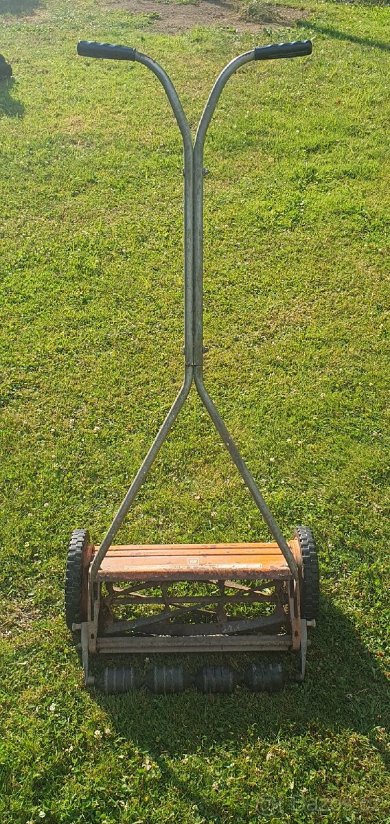 Husqaurna - manualni sekacka, typ 5/40 S - 2