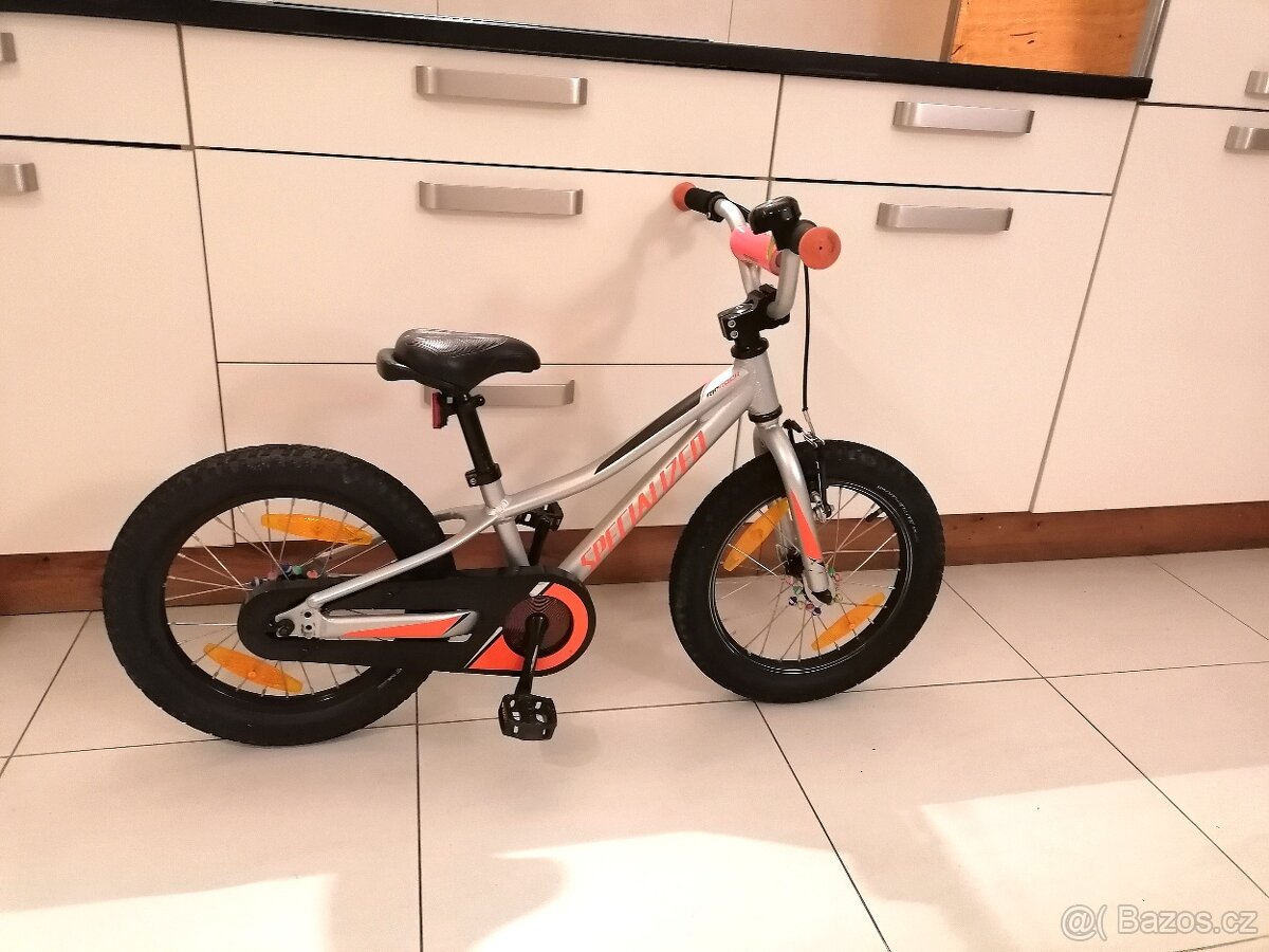Dětské kolo 16" Specialized - 2