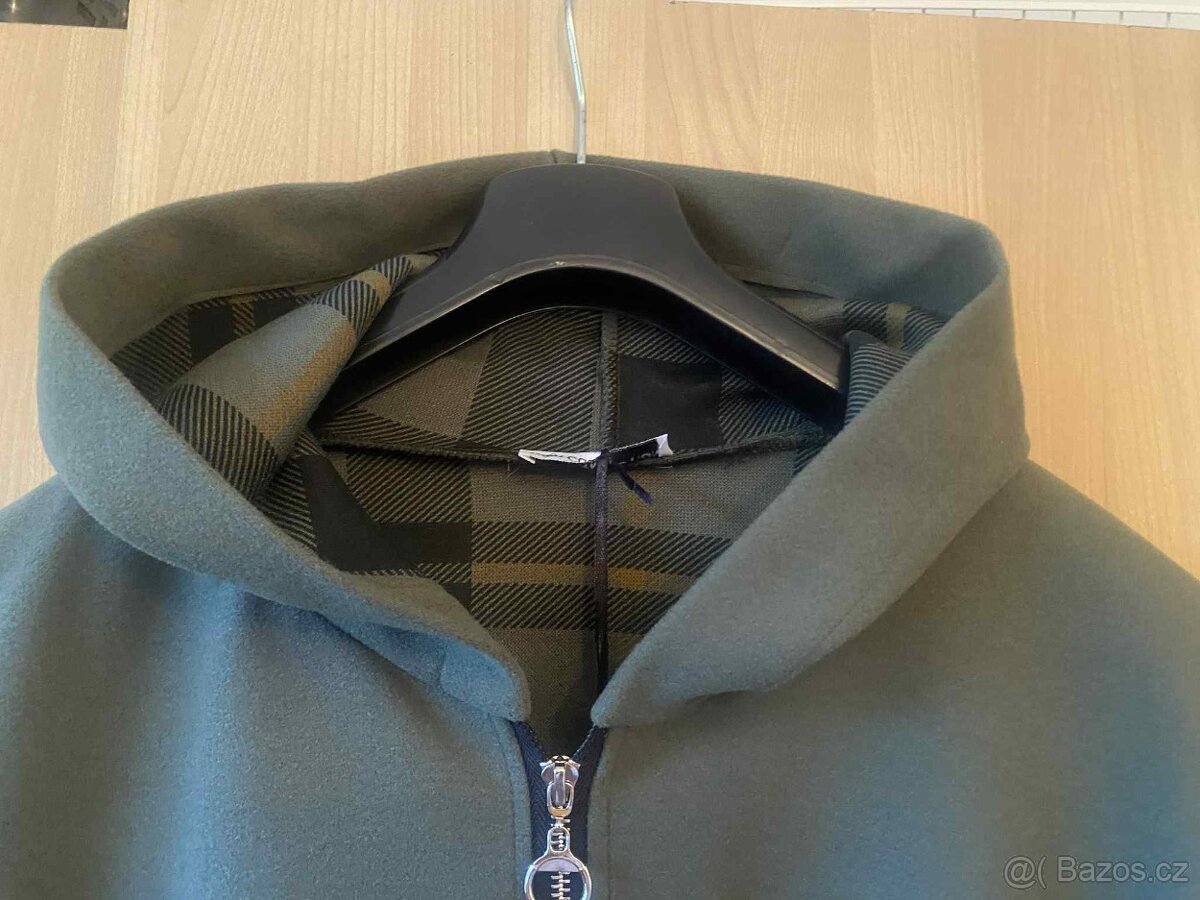 Italský flaušový kabátek vel 50 a více nový - 2