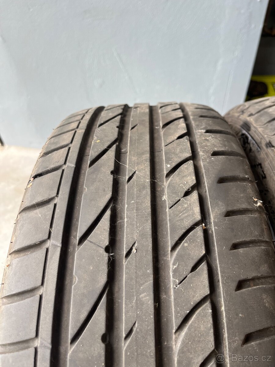 Prodám letní pneu Sailun Atrezzo 205/45 R17 - 2