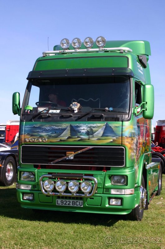 Čelní sklo na Volvo FH r.v. 93-13 - 2
