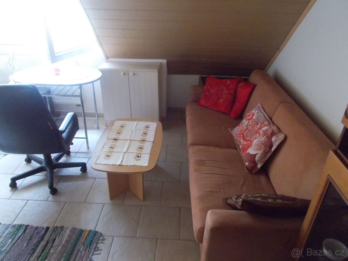 PRONÁJEM APARTMÁNU - 2