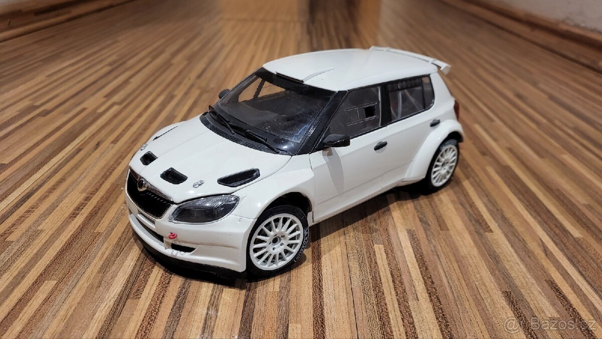 Modely aut 1:18 - 2