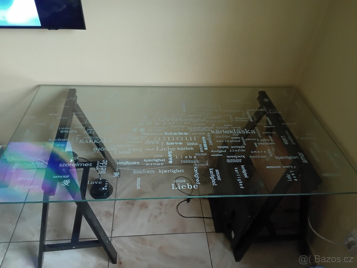 Pracovní, jídelní stůl LÁSKA IKEA - 2