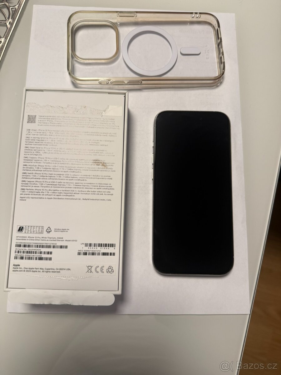 Apple Iphone 15 Pro bilý titan 256 GB - 2
