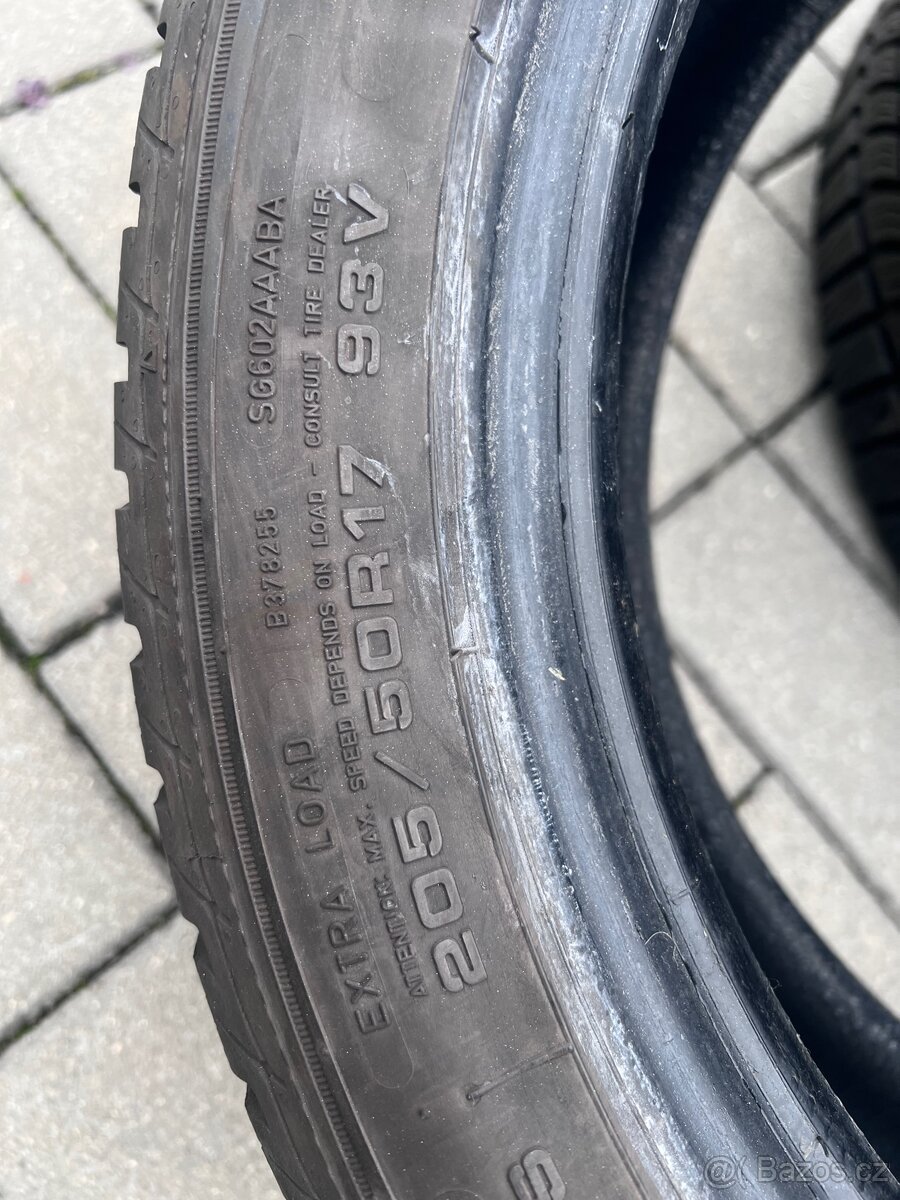 205/50 R17 - 2x zimní Sava 6.5mm - 2