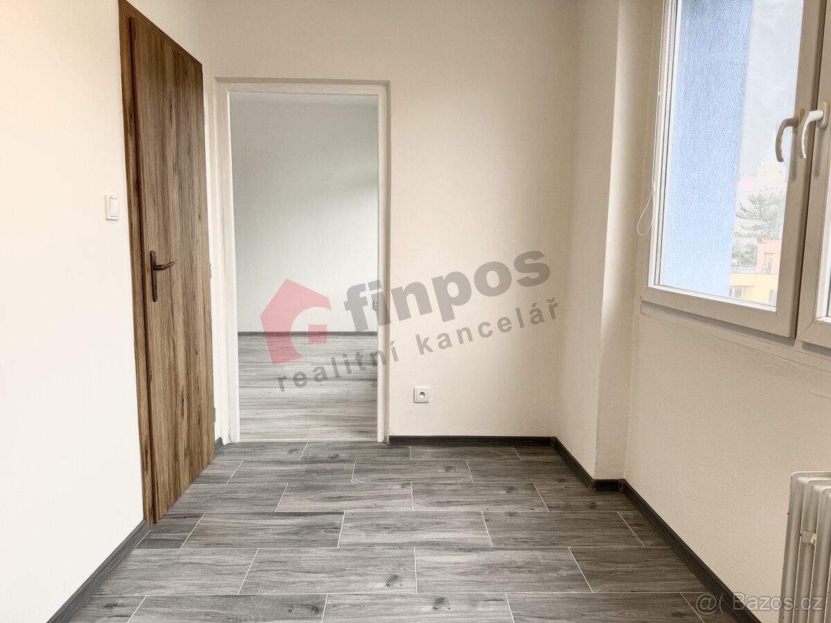 Pronájem bytu 2+1 41m2, Třebízského - 2