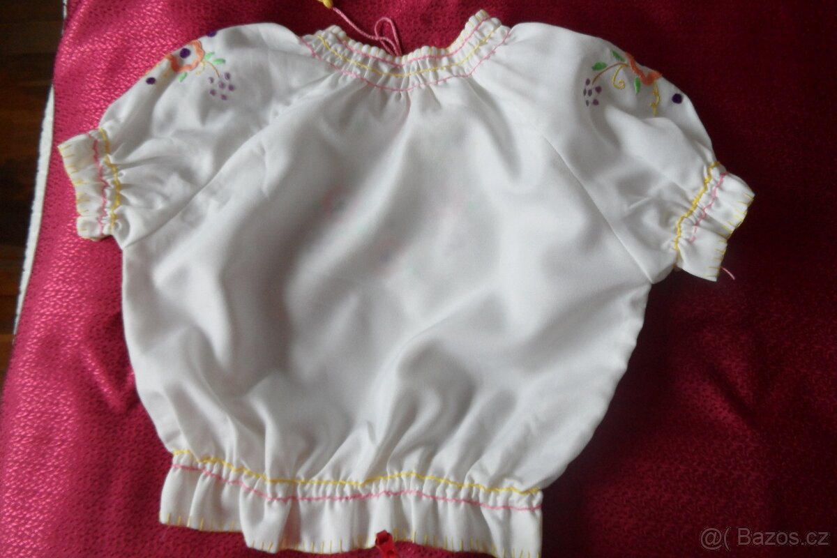 Dětská ručně vyšívaná halenka - 2