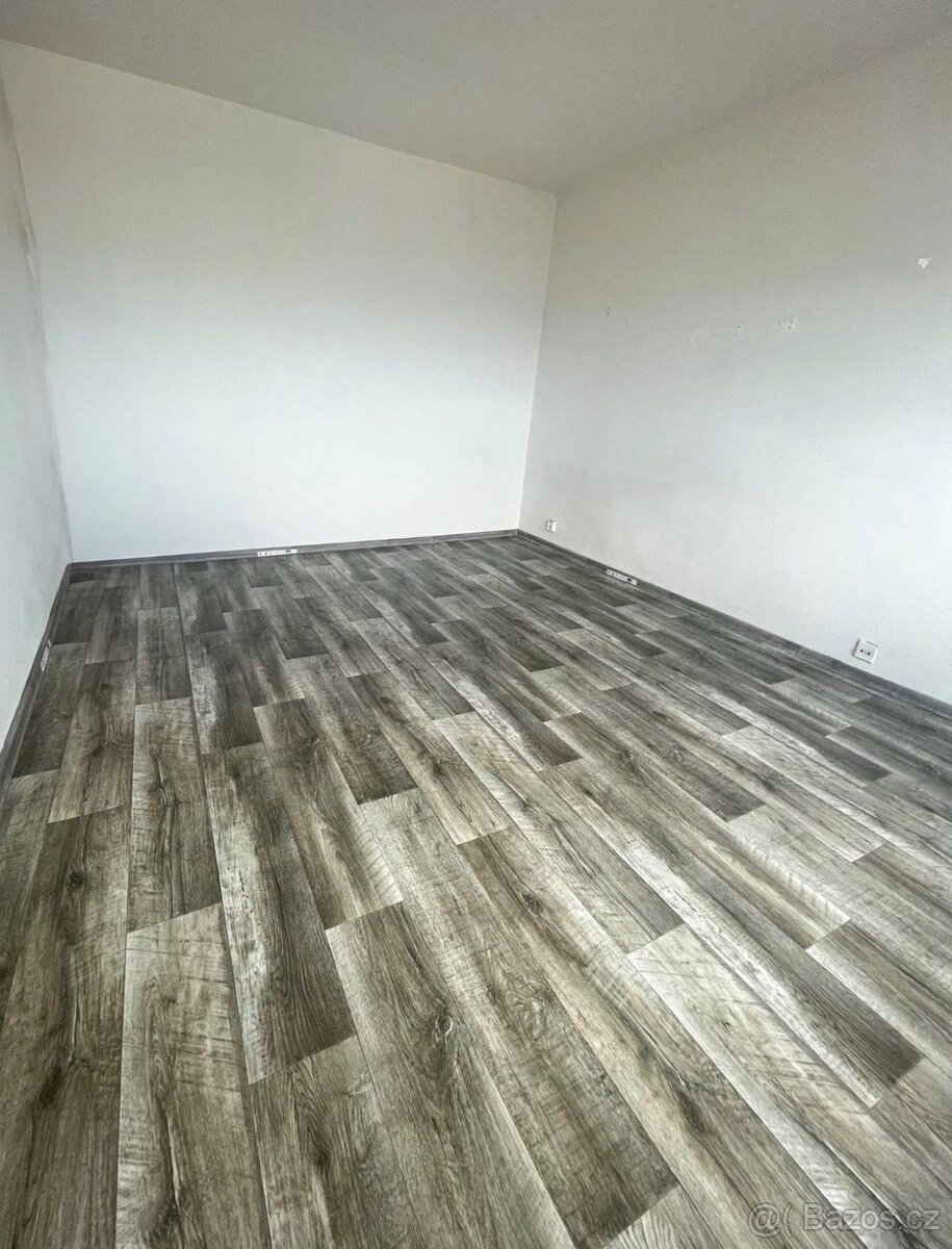 1+1 Krušnohorska Jirkov - 2