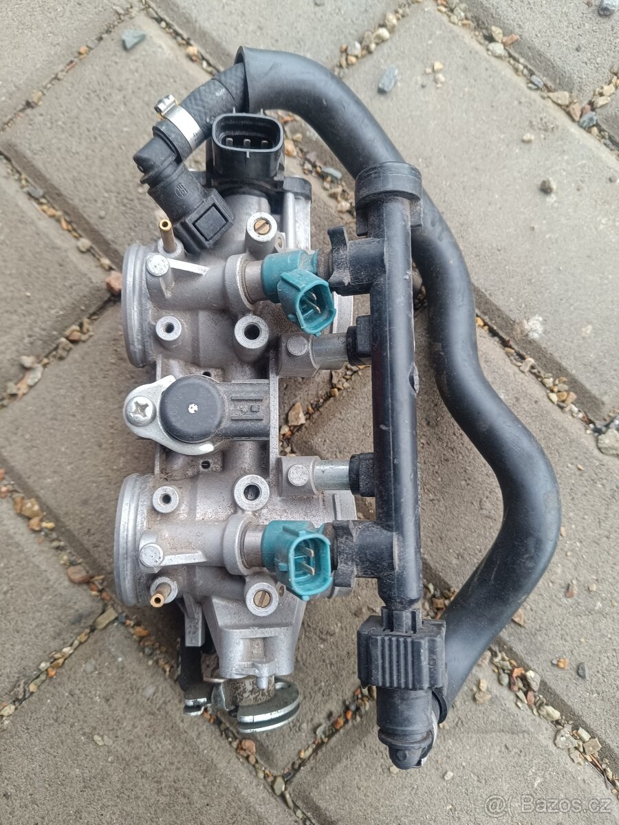 Škrtící klapky Yamaha MT-07 - 2