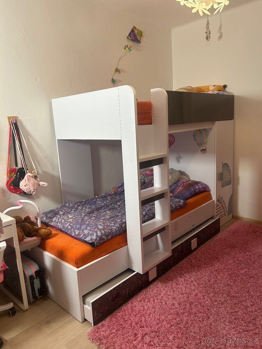 Palanda, patrová postel - 2