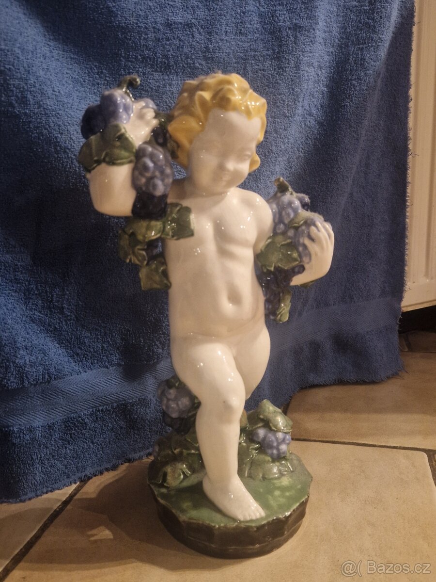 Porcelánová soška Adama - 2