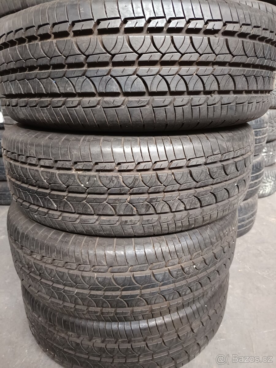 Letní pneu 215/65/16 C - 2