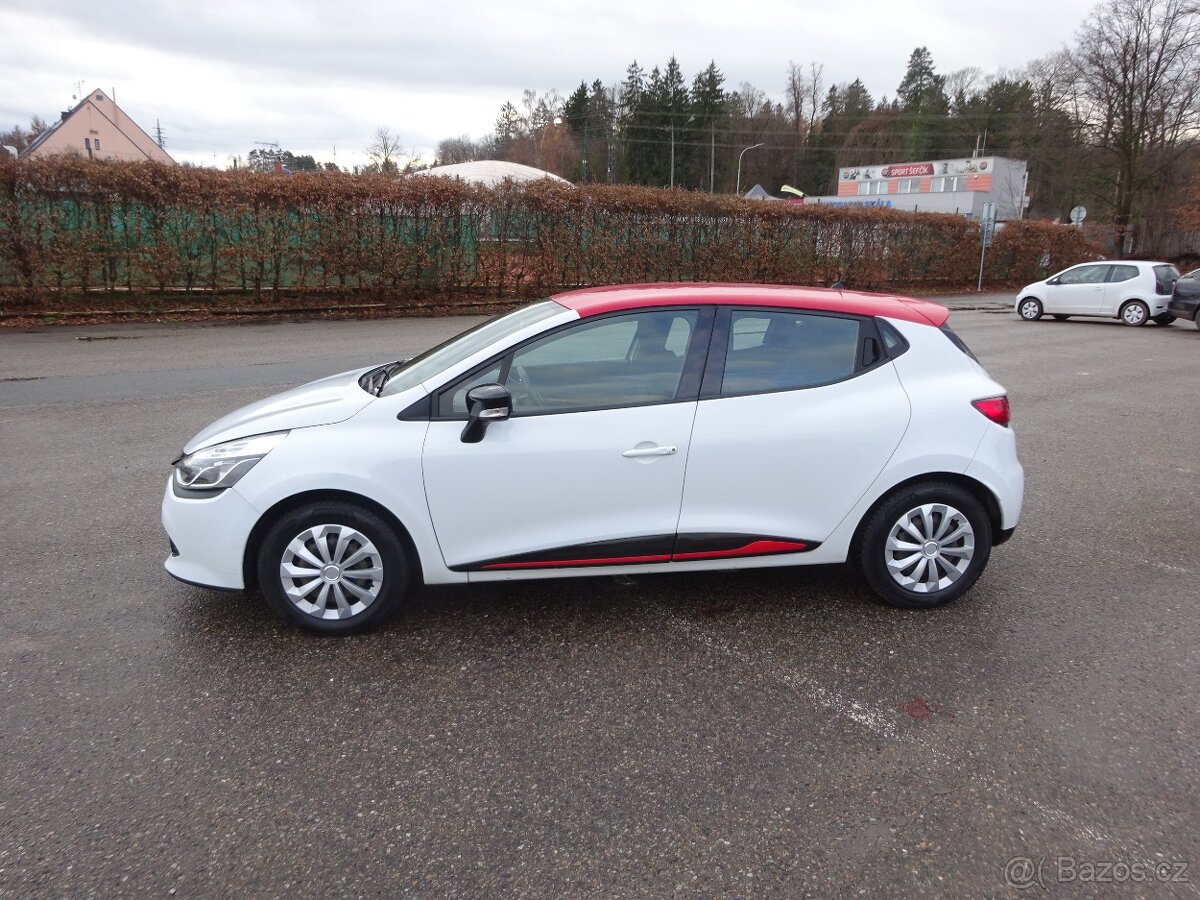 Renault Clio 1.2i Combi r.v.2014(54 kw)stk:11/2027 - 2