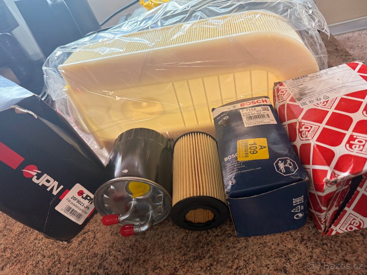 Prodám sadu filtrů pro Mercedes W204 C250 nový. - 2
