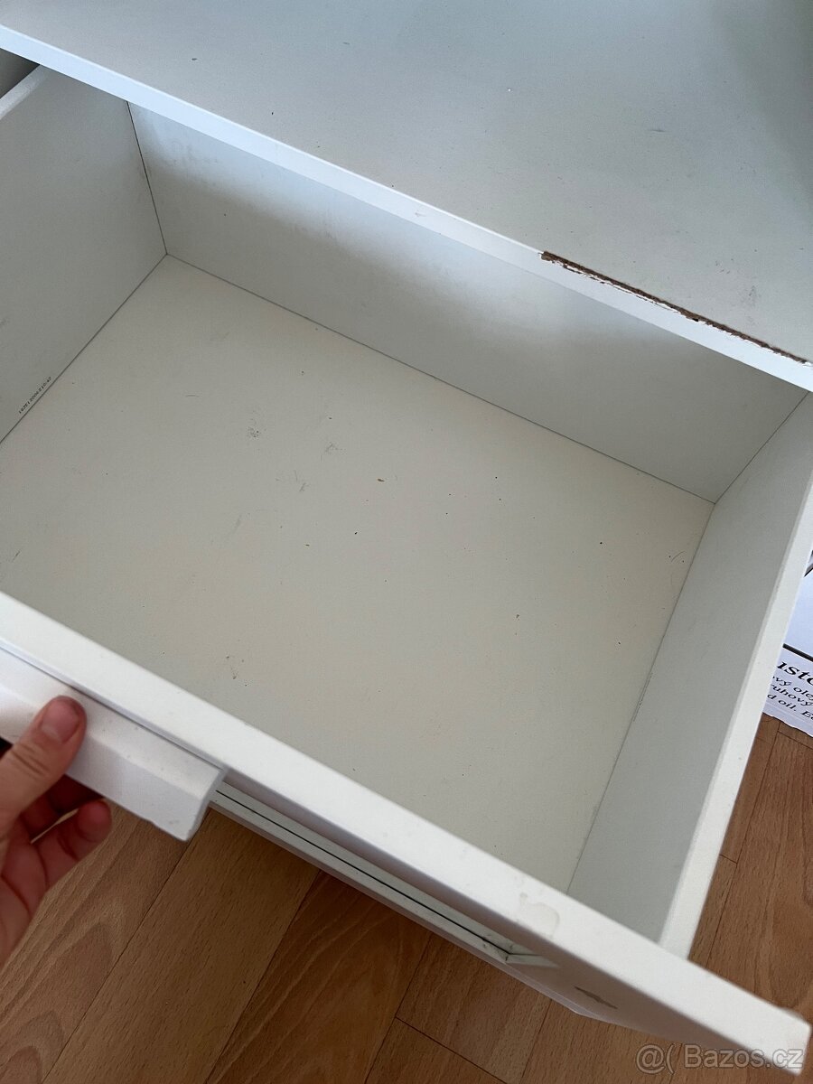 Komoda se dvěma šuplíky Ikea - 2