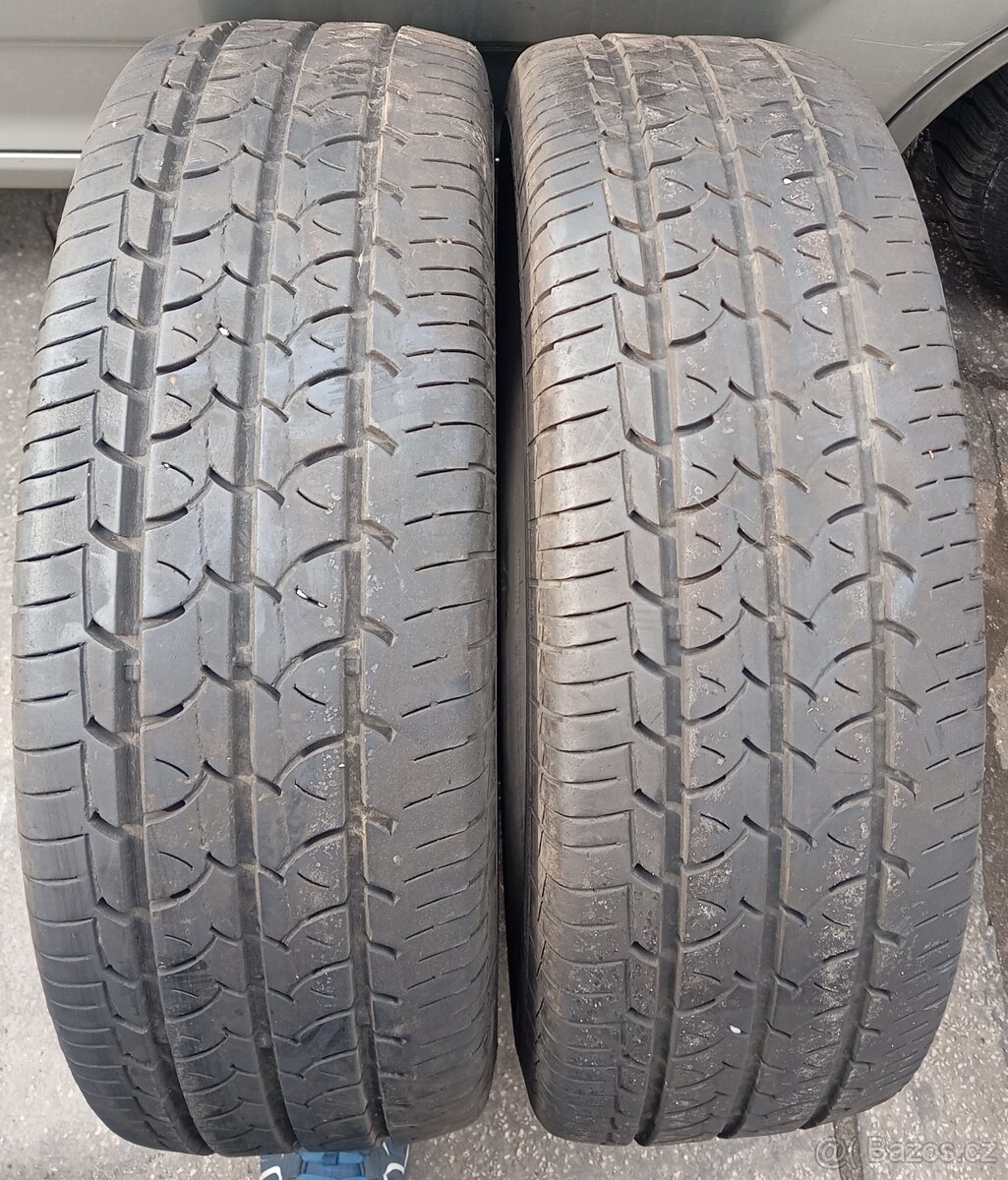 Sada letních pneu Barum Vanis 2 225/70/15C - 2