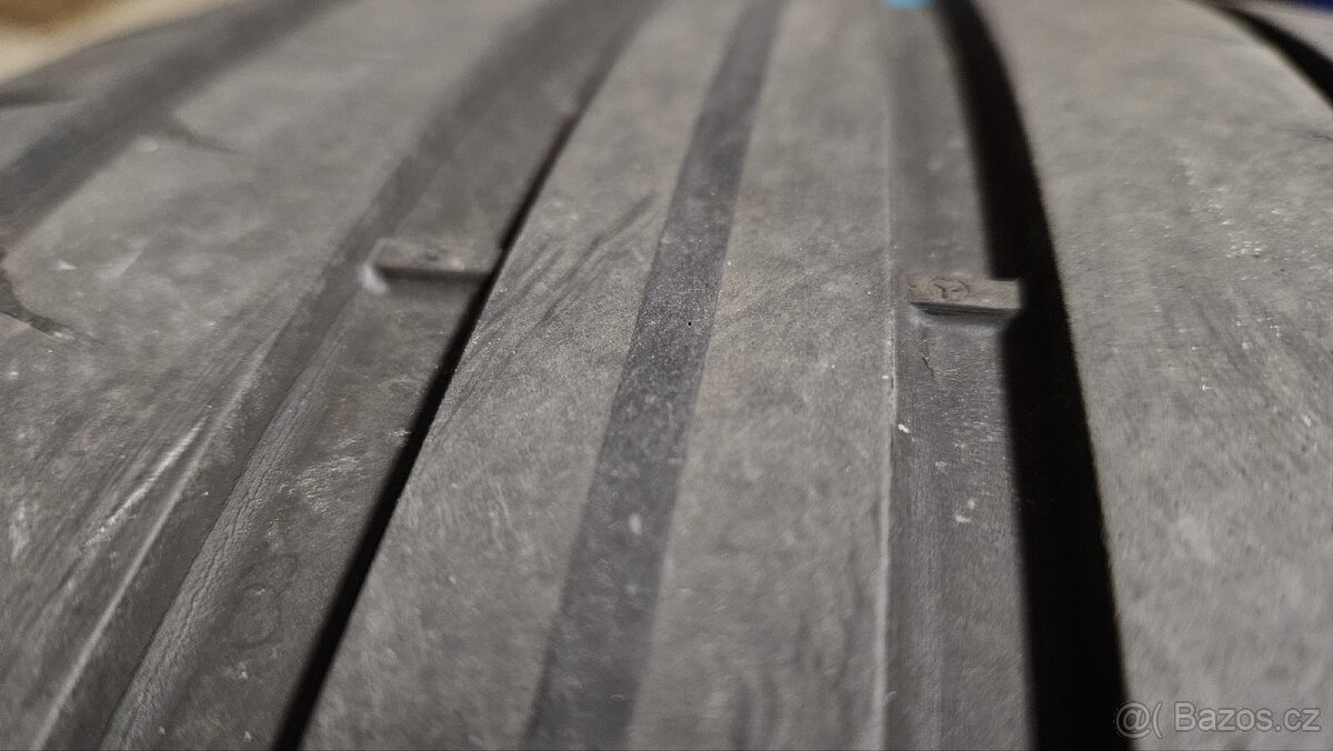 Letní pneu 245/40R18 Goodyear - 2