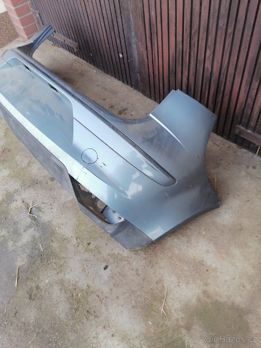 Zadní nárazník - 2