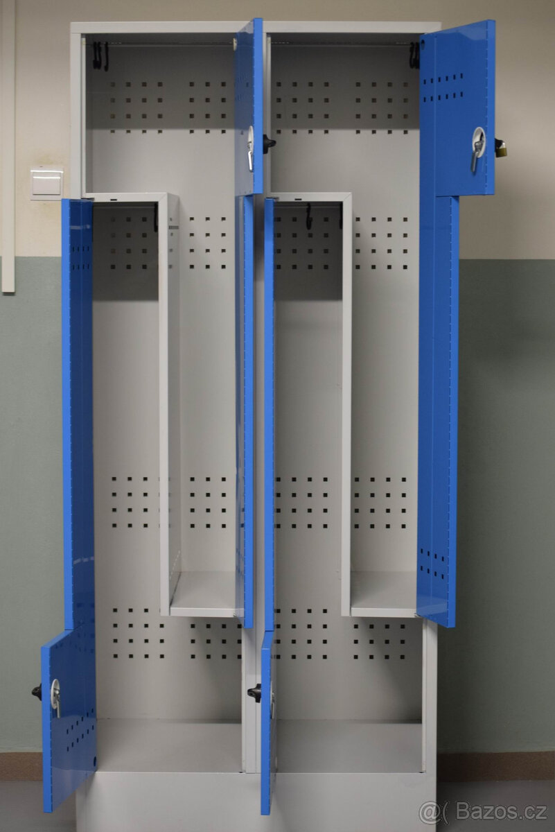šatní skříňka kovová se 4 boxy, 13x - 2