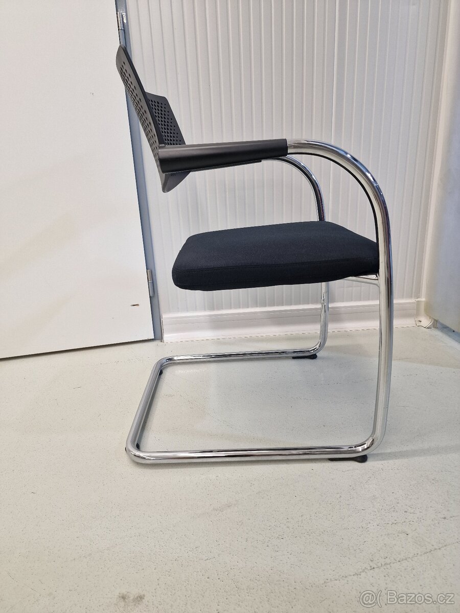 Židle značky Vitra - 2