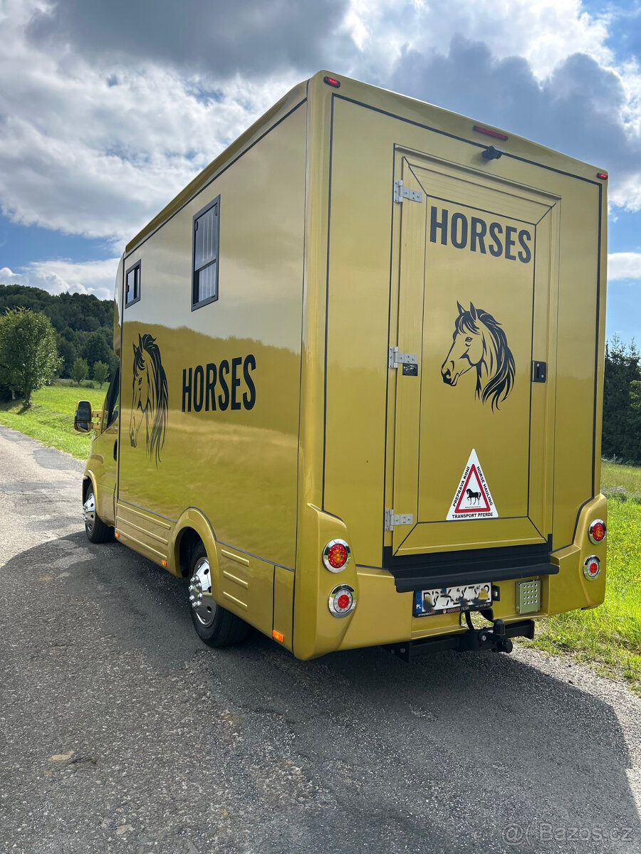 Predám prepravník na kone IVECO - 2