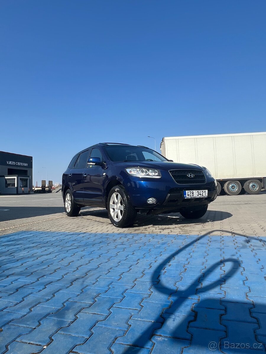 Hyundai Santa Fe - 2