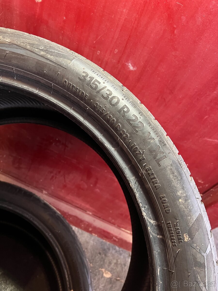 Letní pneu 315/30R22 - 2