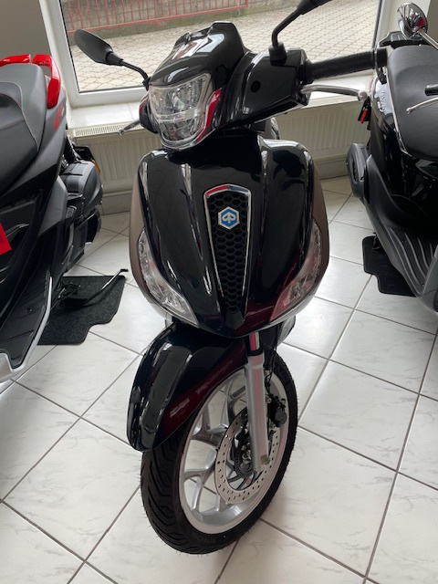 Piaggio Medley 125 - 2