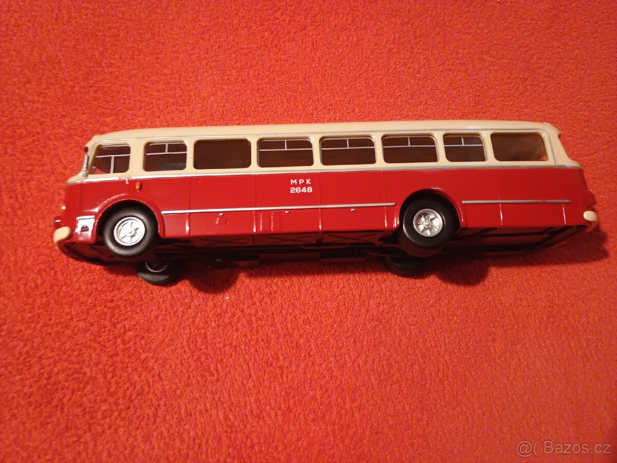 Autobus RTO 1:43 - 2