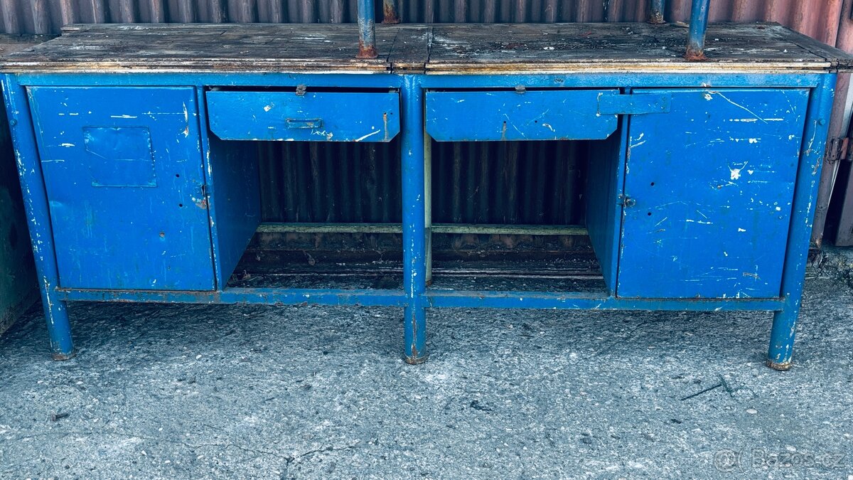 Dílenský železný ponk - 2