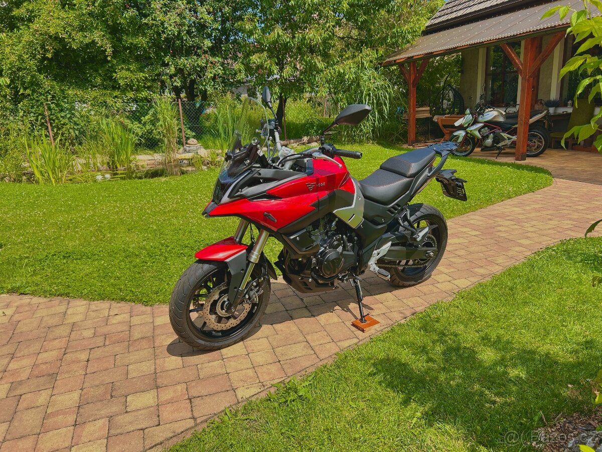 Voge 500DS - 2