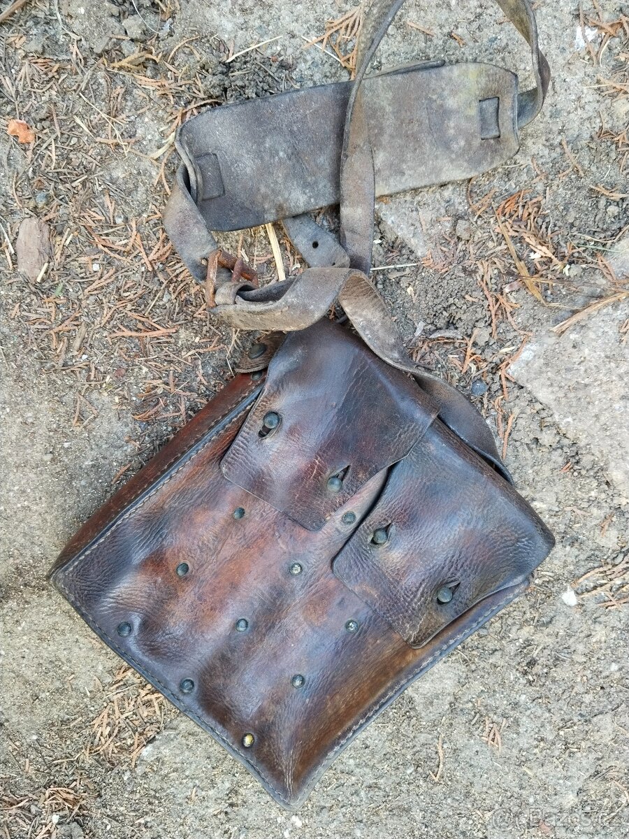 Švédská sumka samopalu Karl Gustav M45 - 2