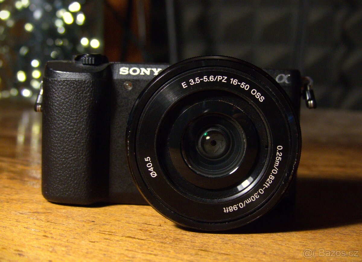 Sony Alpha a5100 + KIT Objektív + 32GB SDHC + Foto Brašňa - 2