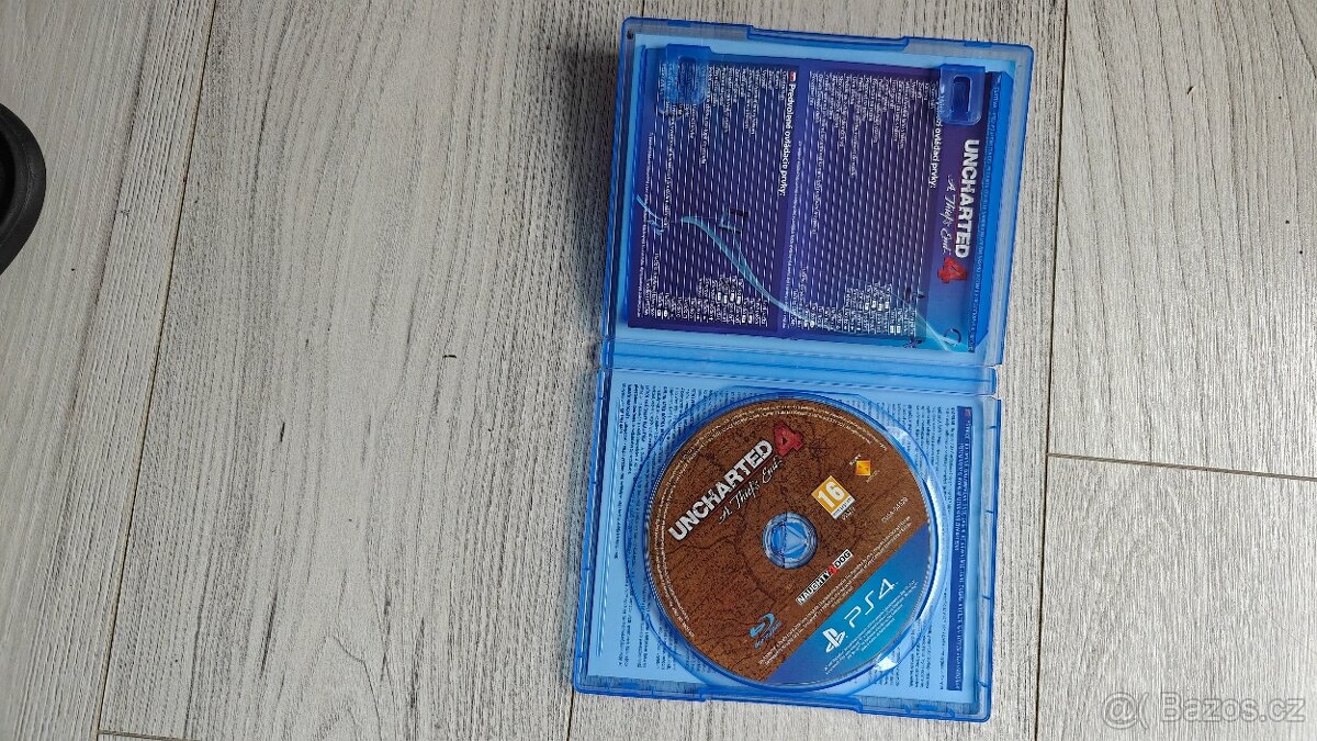 Uncharted 4 PS4 - 2