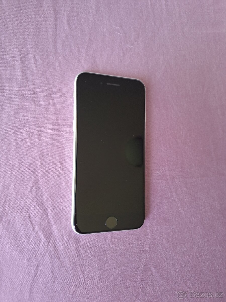 iPhone SE 2020 256GB bílý
- 2