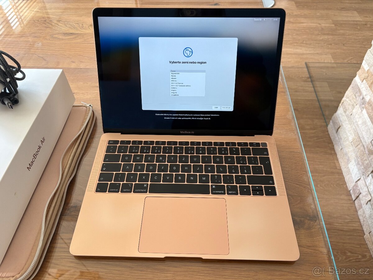 MacBook Air 13" 8GB/256GB - 2