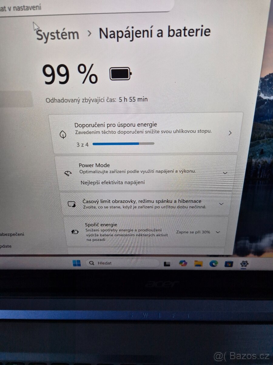 Kovový notebook Acer Swift SF315-51 - 2