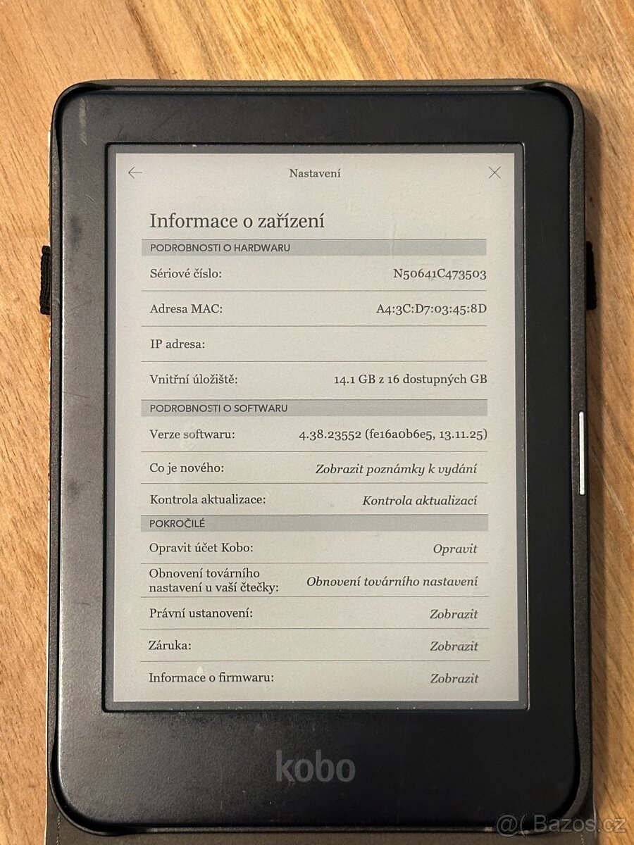 Čtečka knih KOBO CLARA 2E 16GB + obal - 2