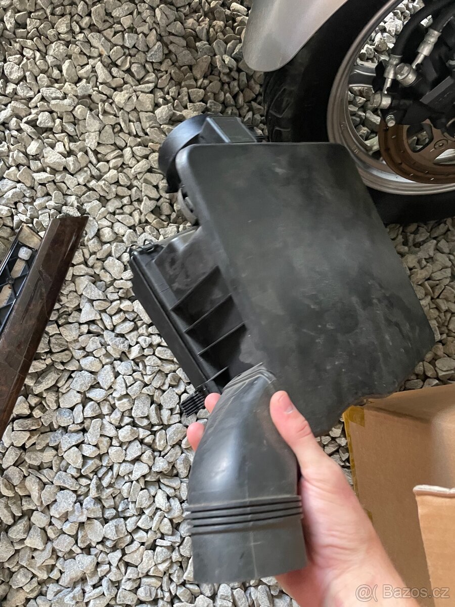Filtr box Bmw E46 320i 125kw - 2