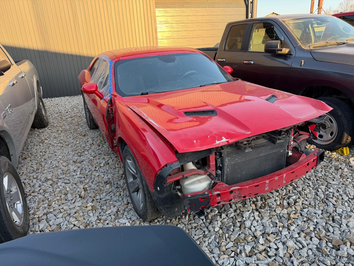 Dodge Challenger 3.6 2016r.v pojizdny - 2