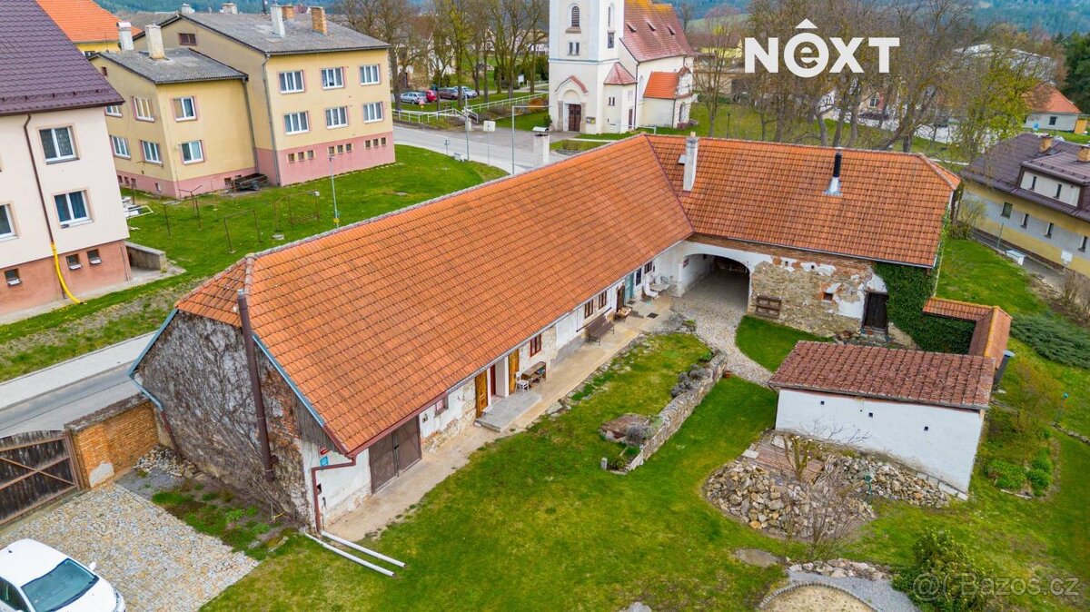 Prodej Rodinný dům, 560㎡ - 2