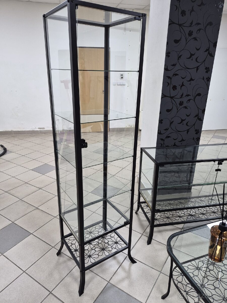 Prodám sestavu nabytku Ikea - 2