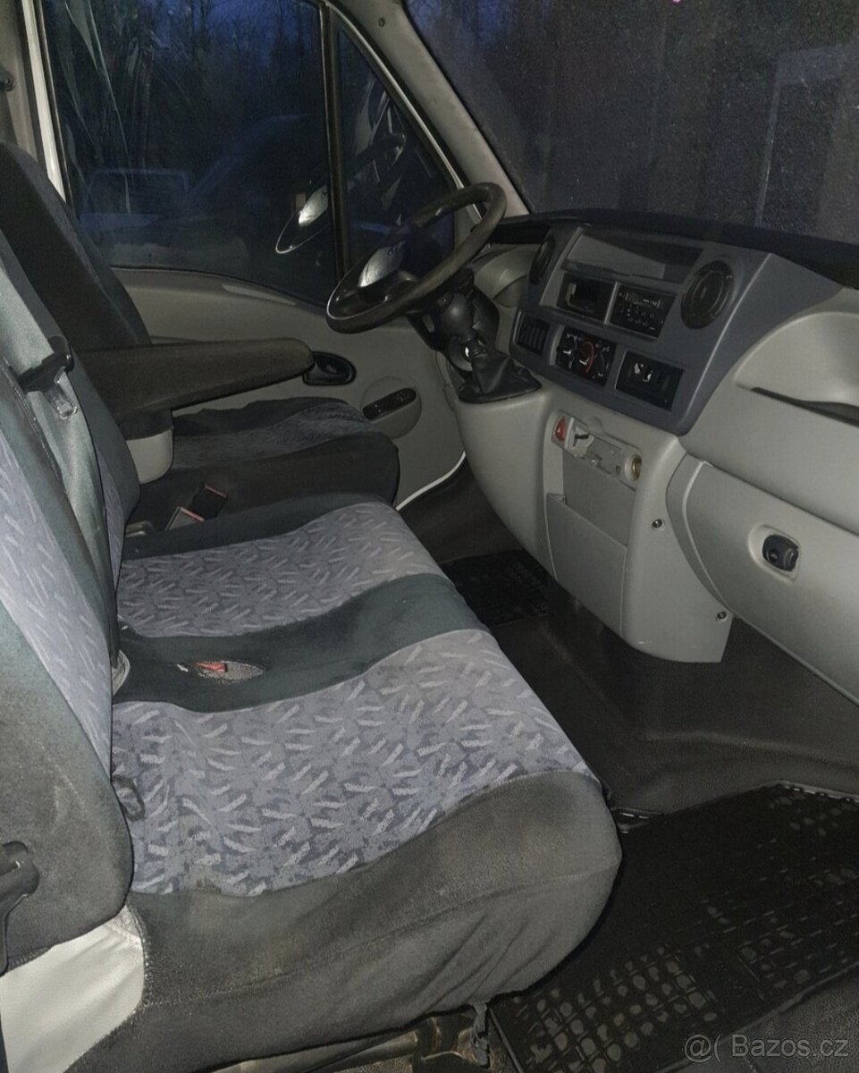 Nissan Interstar 2.5 dci - 2