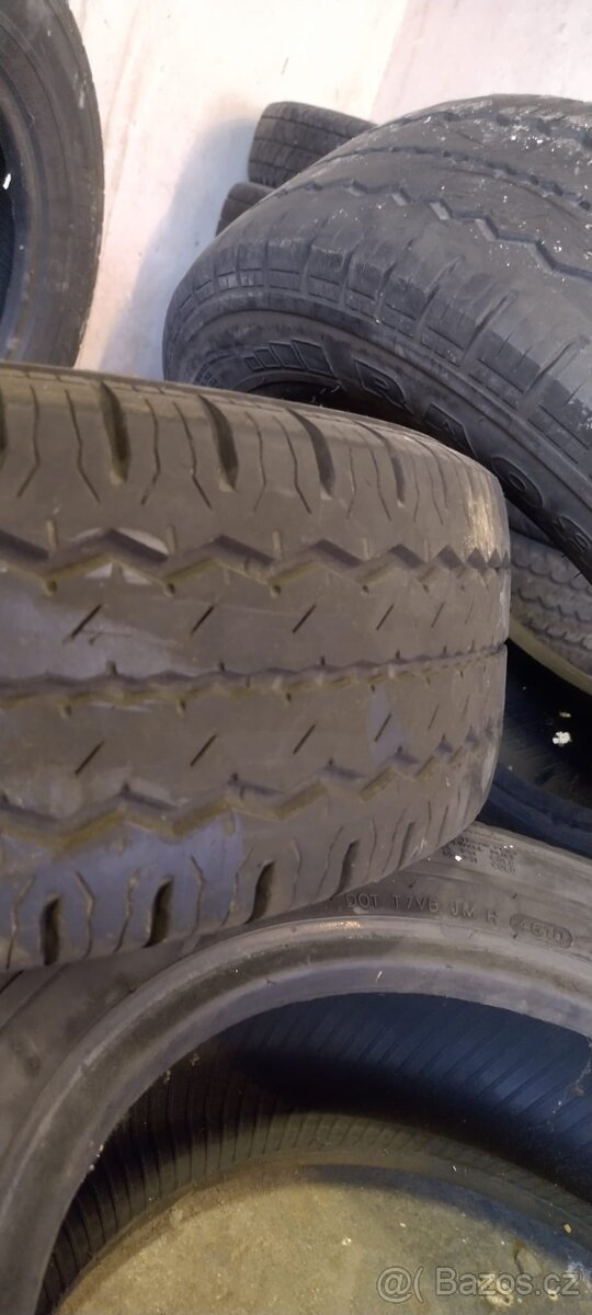 Pneumatiky Hankook RA08 195/70 R15 - 2