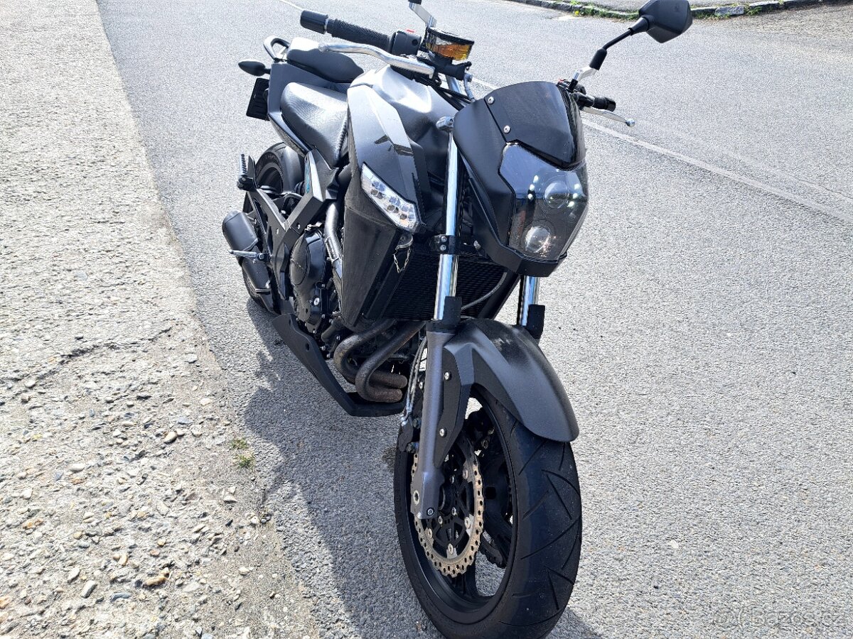 CFMOTO 650NK - 2