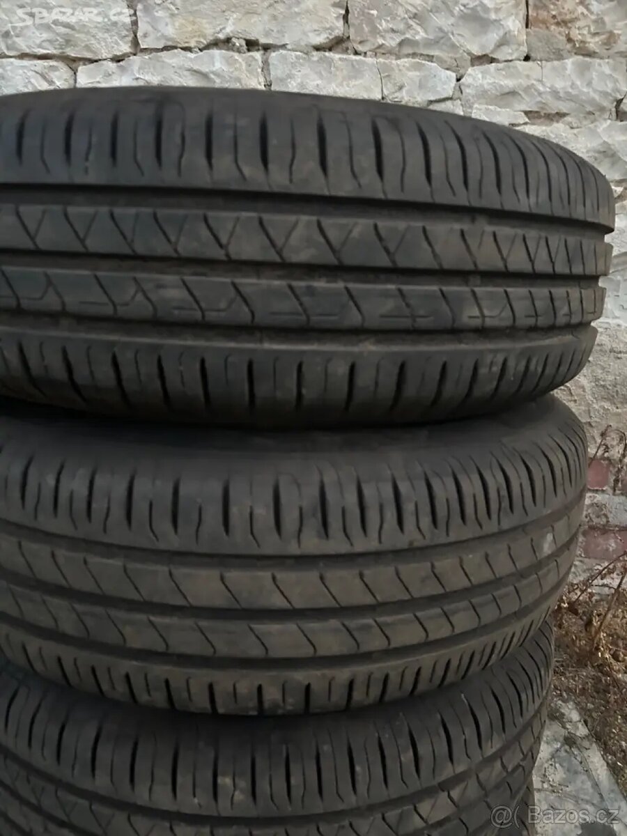 195/65 R15 Barum Bravuris 5 letní sada dot 25 - 2