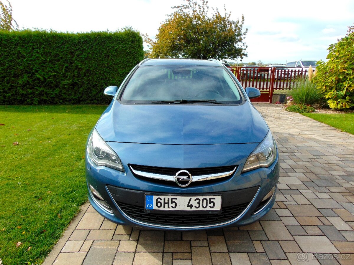 OPEL ASTRA 1.6 CDTI,PŮVOD ČR,1.MAJ.,TAŽNÉ,SERVISKA,NAVI,SENZ - 2