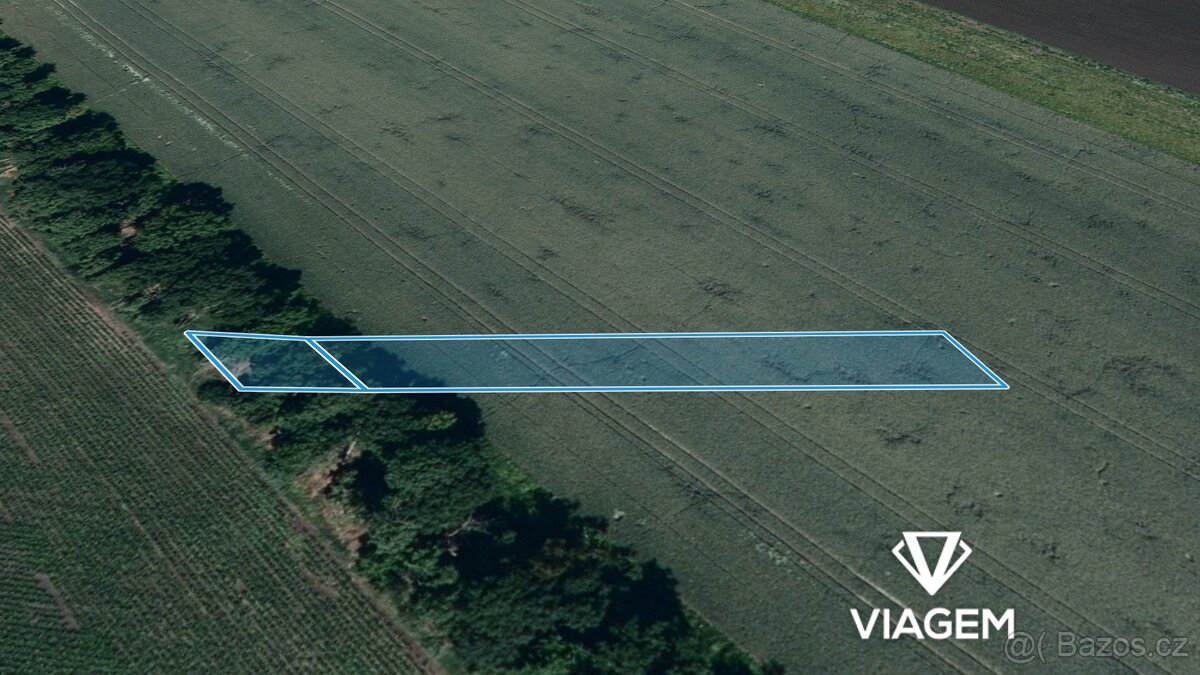 Pole 621 m² - 2